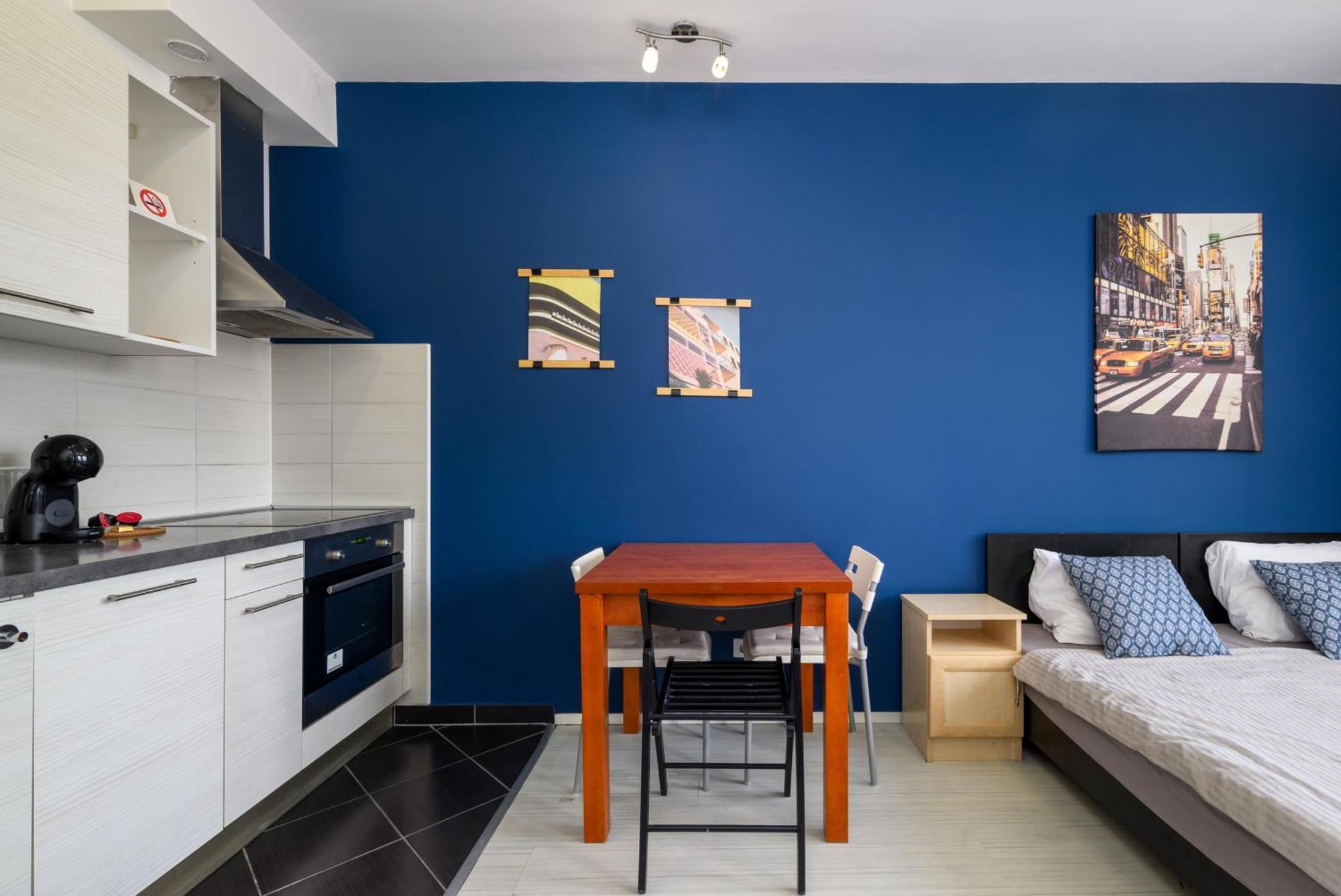 Sun Resort Residential Suite-Free Parking Garage Same Building Budapest Bagian luar foto